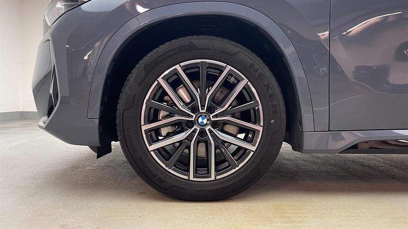 Gebraucht BMW X1 Efficient Dynamics 204 PS (150 kW) 2023 Bmw individual storm gray metal SUV