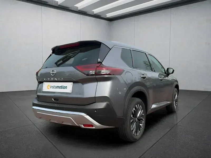 Neu Nissan X-Trail Tekna 163 PS (119 kW) 2025 Grau SUV