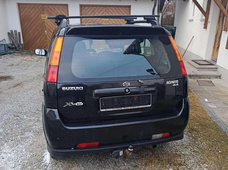 Gebraucht Suzuki Ignis Comfort 94 PS (69 kW) 2005 Schwarz SUV