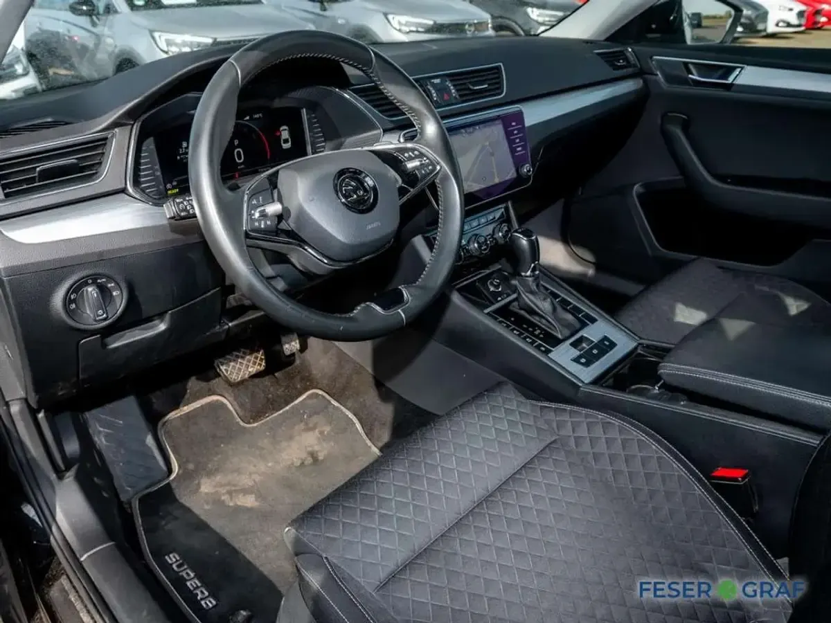 Gebraucht Skoda Superb Ambition 218 PS (160 kW) 2021 Blackmagicperleffekt Limousine