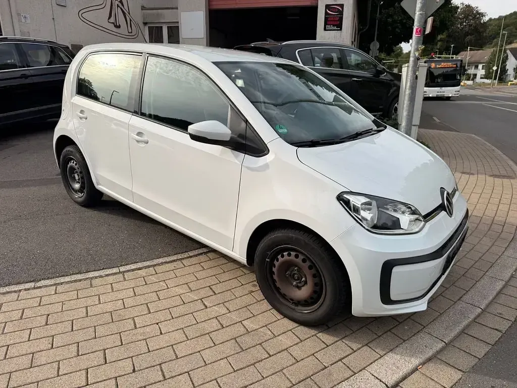 Gebraucht VW up! Basis 65 PS (47 kW) 2022 Weiß Kleinwagen