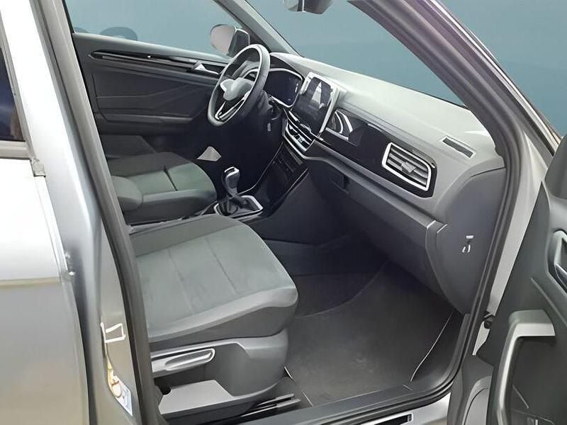 Gebraucht VW T-Roc 150 PS (110 kW) 2025 Silber SUV