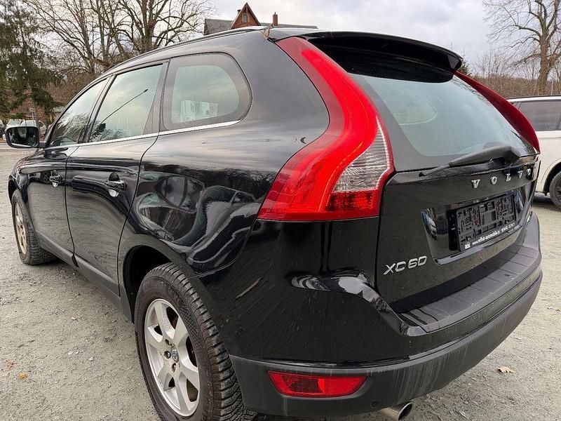 Gebraucht Volvo XC60 Summum 205 PS (150 kW) 2009 Schwarz SUV