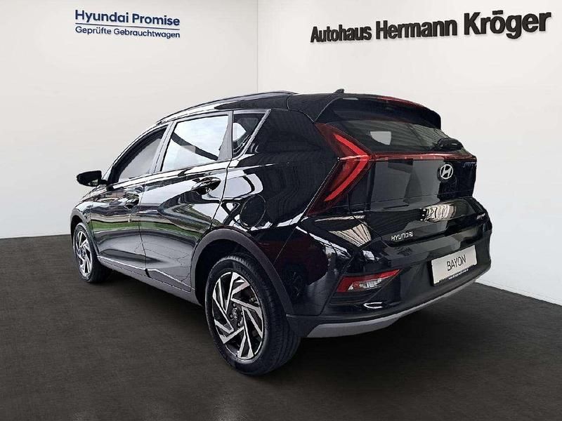 Neu Hyundai Bayon Trend 101 PS (74 kW) 2025 Phantom black SUV