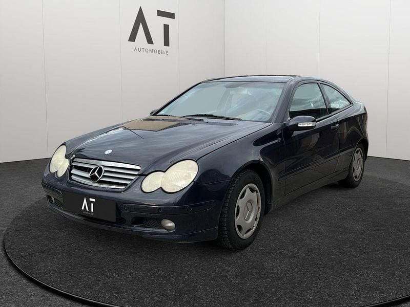 Gebraucht Mercedes C180 143 PS (105 kW) 2002 Blau Coupé