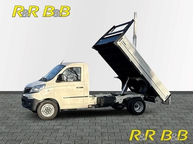 Nouvelle Piaggio Porter 106 ch (77 kW) 2025 Blanc