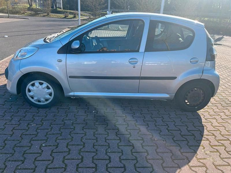 Gebraucht Citroën C1 70 PS (51 kW) 2008 Grau Kleinwagen