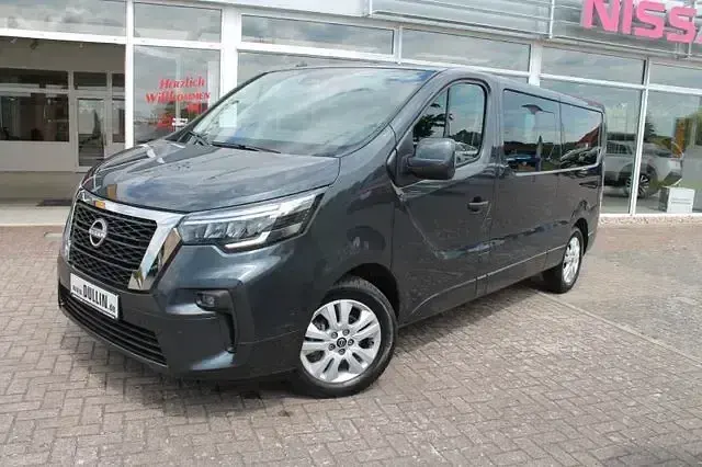 Gebraucht Nissan Primastar Tekna 170 PS (125 kW) 2025 Grau Van / Kleinbus
