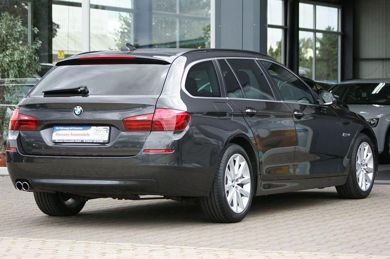 Gebraucht BMW 518 Sport Line 150 PS (110 kW) 2017 Grau Kombi