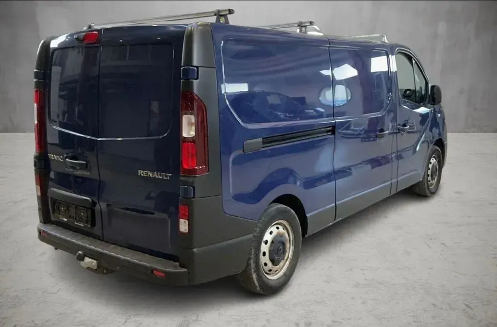 Gebraucht Renault Trafic Komfort 145 PS (106 kW) 2021 Blau Van / Kleinbus