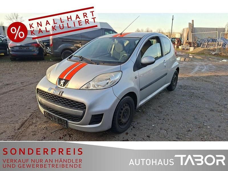 Zu lackieren silver grey 1e7/m Gebraucht 2010 Peugeot 107 Style Kleinwagen | 885 € (Guter Preis) - Bild 1/4