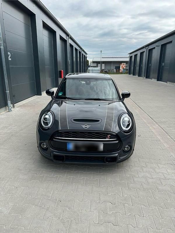 Gebraucht Mini Cooper S Chili 192 PS (141 kW) 2020 Grau Kleinwagen