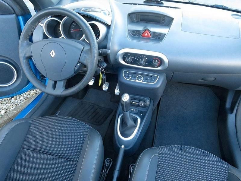 Gebraucht Renault Wind Dynamique 101 PS (74 kW) 2010 Blau majorelle Cabrio