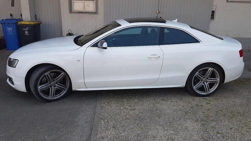 Weiß Gebraucht 2010 Audi S5 Coupé | 11.500 € (Guter Preis) - Bild 1/4