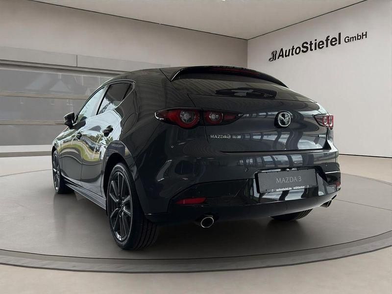Neu Mazda 3 Exclusive-Line 140 PS (102 kW) 2025 Polymetal gray Limousine