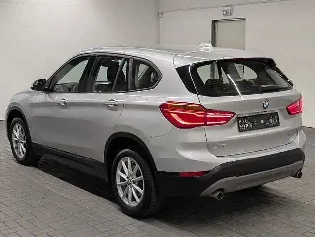 Gebraucht BMW X1 192 PS (141 kW) 2018 Glaciersilbermet. SUV