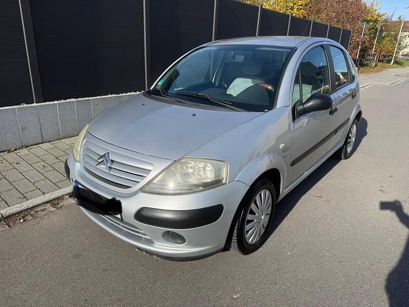Silber Gebraucht 2005 Citroën C3 Kleinwagen | 1.500 € (Fairer Preis) - Bild 1/4