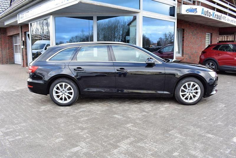Gebraucht Audi A4 Sport 150 PS (110 kW) 2016 Schwarz Kombi