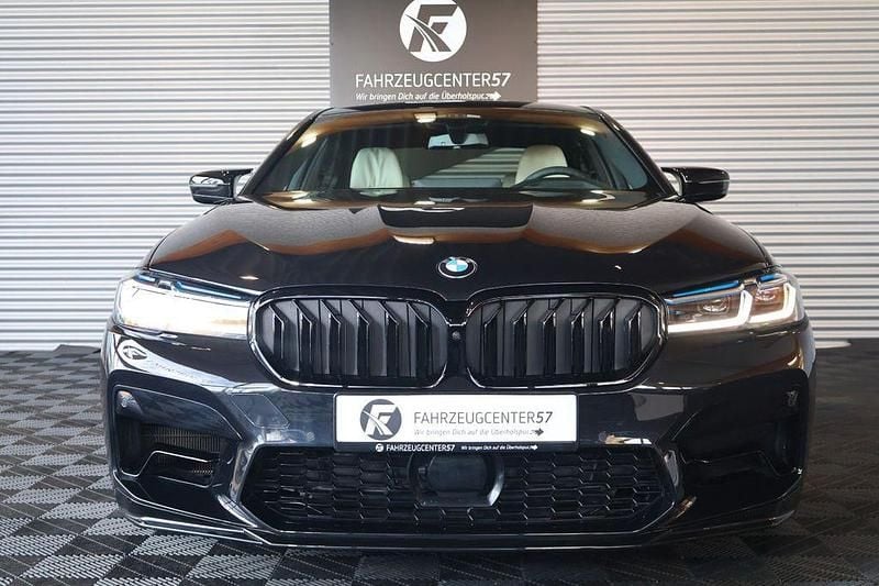 Gebraucht BMW 540 Performance 333 PS (244 kW) 2021 Schwarz Limousine