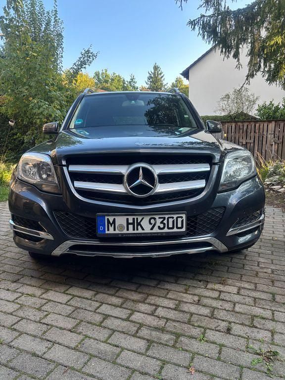 Grau Gebraucht 2013 Mercedes GLK220 SUV | 10.500 € (Guter Preis) - Bild 1/4