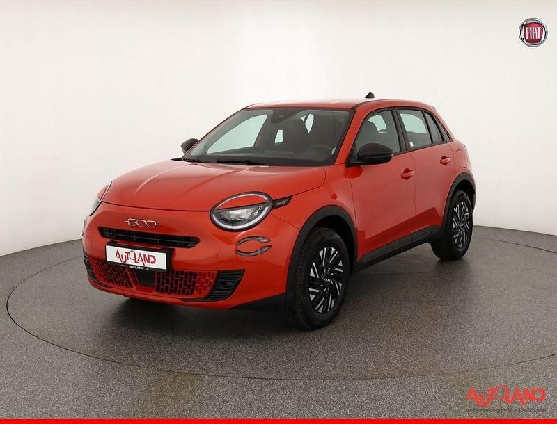 Neu Fiat 600 101 PS (74 kW) 2025 Andere SUV