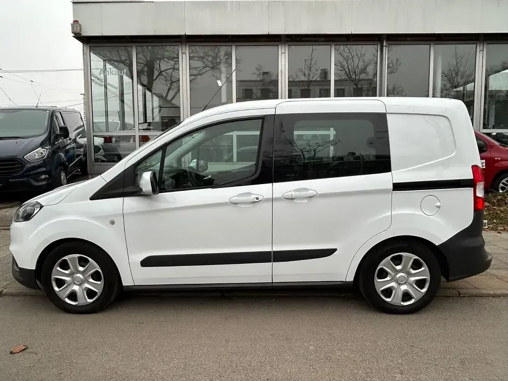 Gebraucht Ford Transit 75 PS (55 kW) 2020 Weiß Kombi