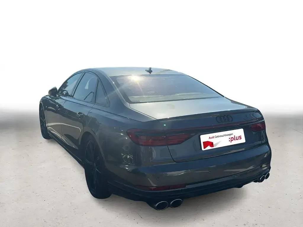 Gebraucht Audi S8 Ambiente 571 PS (419 kW) 2023 Grau Limousine