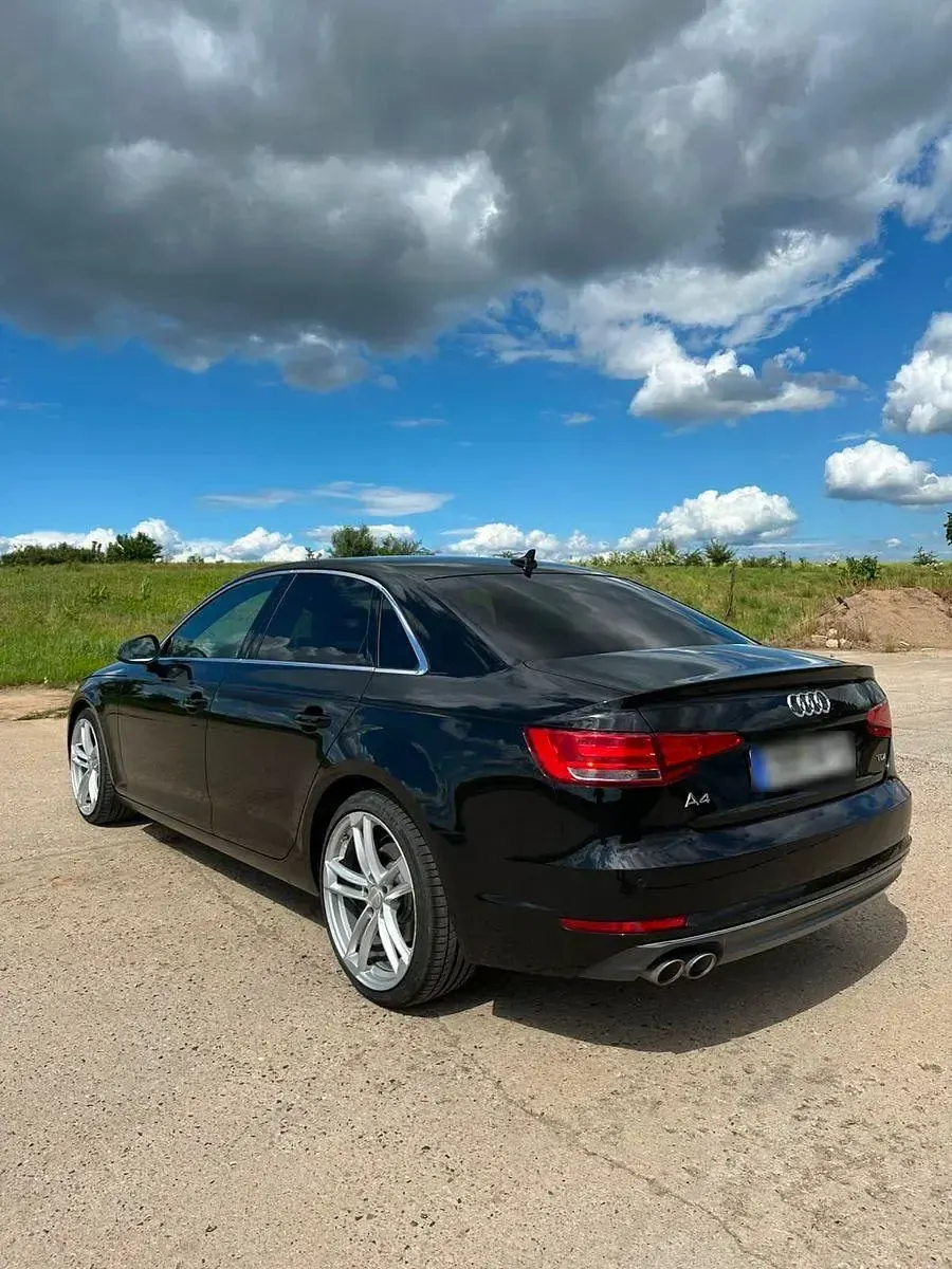 Gebraucht Audi A4 Design 190 PS (139 kW) 2016 Schwarz Limousine