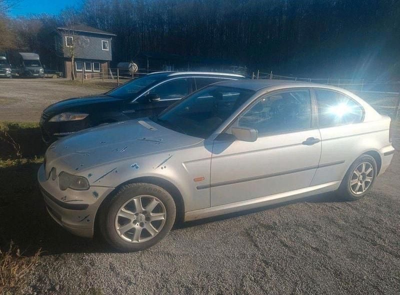 Gebraucht BMW 316 116 PS (85 kW) 2004 Silber Limousine