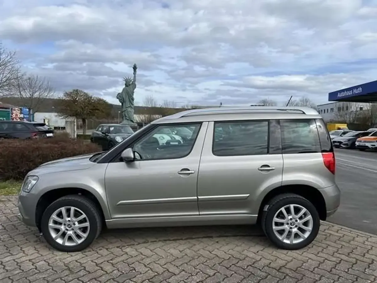 Gebraucht Skoda Yeti 140 PS (102 kW) 2014 Beige SUV