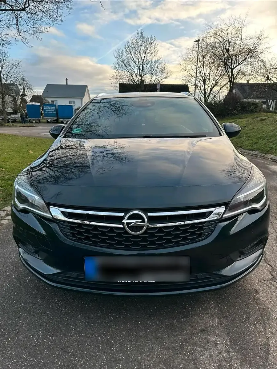 Gebraucht Opel Astra Sport 150 PS (110 kW) 2017 Grün Kombi