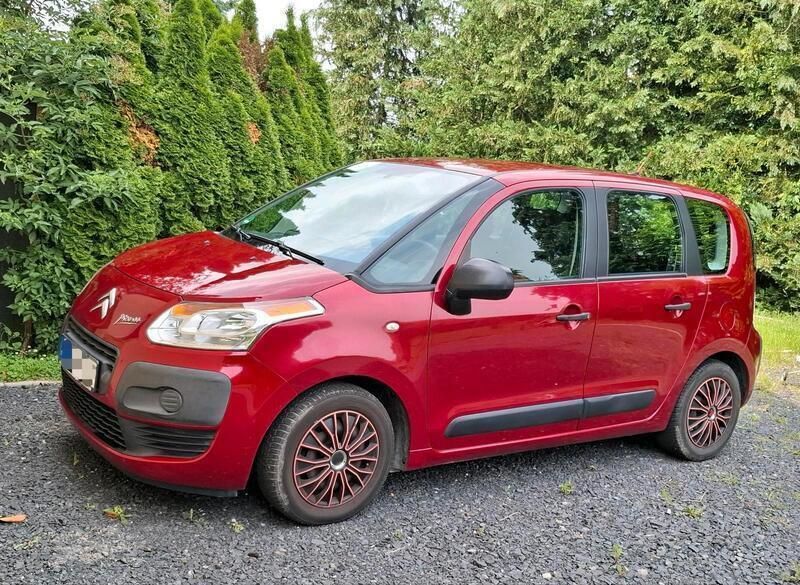Rot Gebraucht 2010 Citroën C3 Picasso Van / Kleinbus | 2.850 € (Fairer Preis) - Bild 1/4