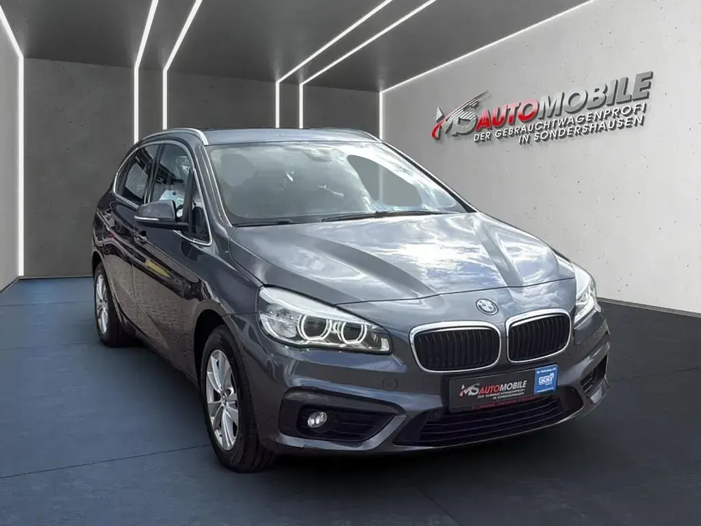 Gebraucht BMW 218 Active Tourer Advantage 136 PS (100 kW) 2017 Grau Van / Kleinbus
