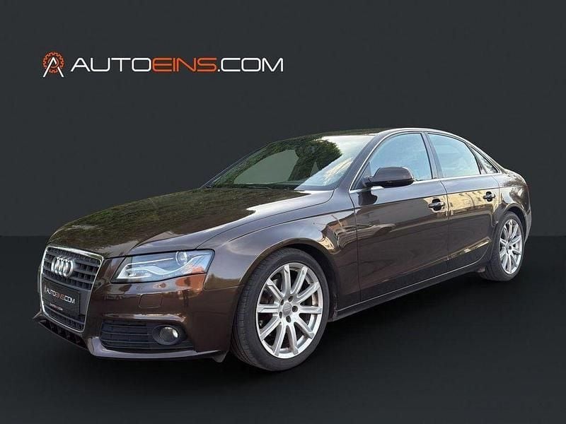 Gebraucht Audi A4 S-Line 143 PS (105 kW) 2012 Braun Limousine
