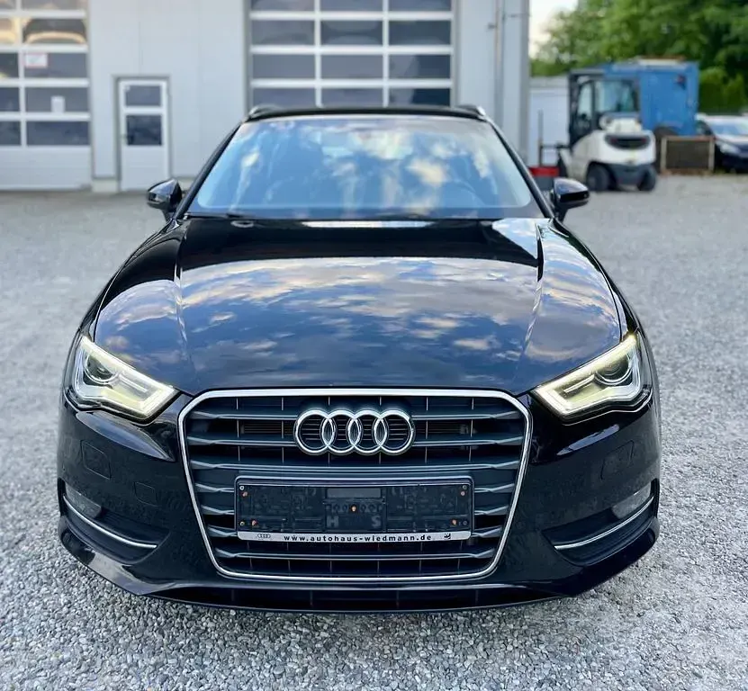 Occasion Audi A3 Ambiente 110 ch (80 kW) 2014 Noir Berline