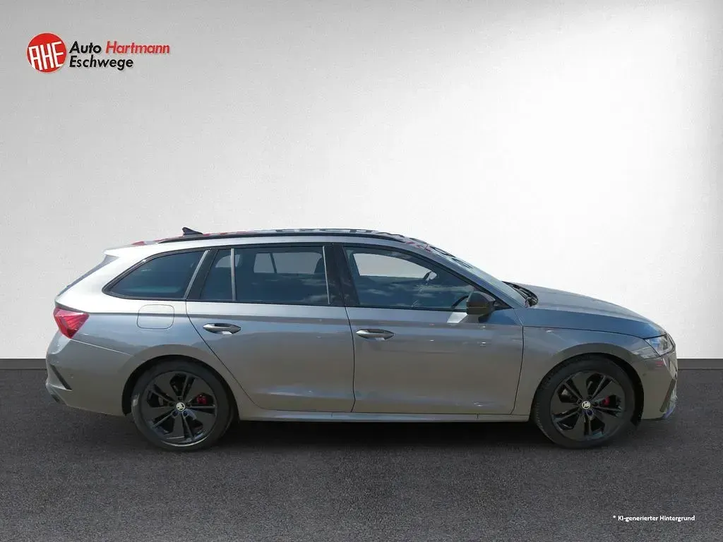 Gebraucht Skoda Octavia RS 200 PS (147 kW) 2024 Graphitegrau Kombi