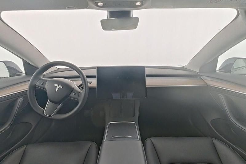 Gebraucht Tesla Model 3 Standard Range 208 kW (283 PS) 2022 Grau Limousine