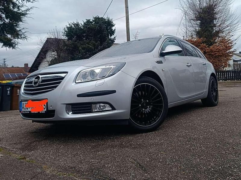 Gebraucht 2011 Opel Insignia Innovation Limousine | 8.600 € (Etwas zu teuer) - Bild 1/4