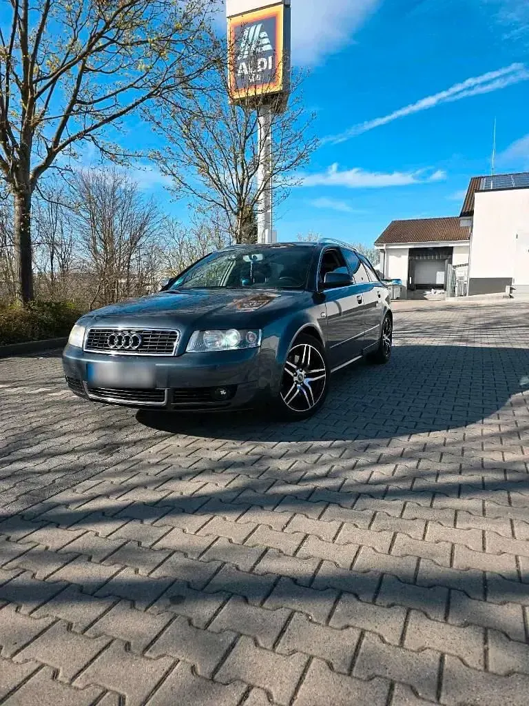 Gebraucht Audi A4 163 PS (119 kW) 2004 Schwarz Kombi