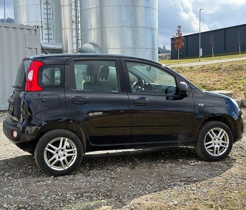 Gebraucht Fiat Panda 86 PS (63 kW) 2019 Schwarz Kleinwagen