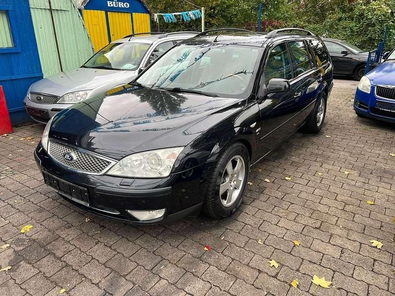 Schwarz Gebraucht 2005 Ford Mondeo Ghia Kombi | 4.190 € (Etwas zu teuer) - Bild 1/4