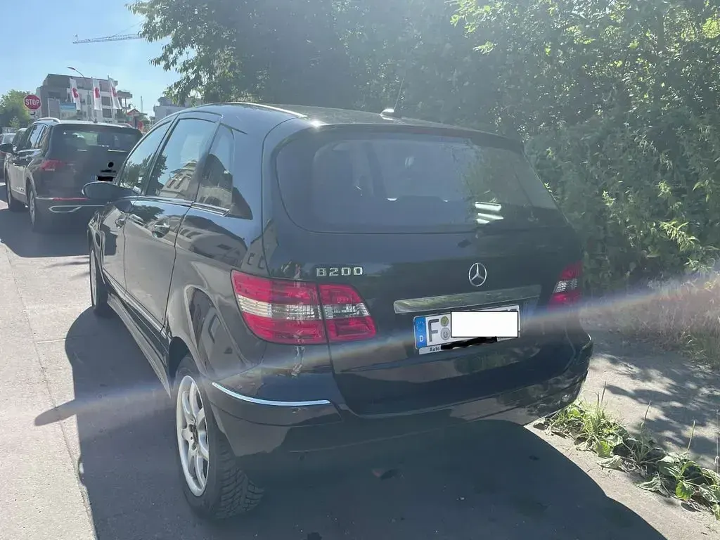 Gebraucht Mercedes B200 136 PS (100 kW) 2006 Schwarz Van / Kleinbus