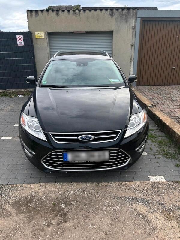 Schwarz Gebraucht 2013 Ford Mondeo Titanium Kombi | 4.999 € (Guter Preis) - Bild 1/4