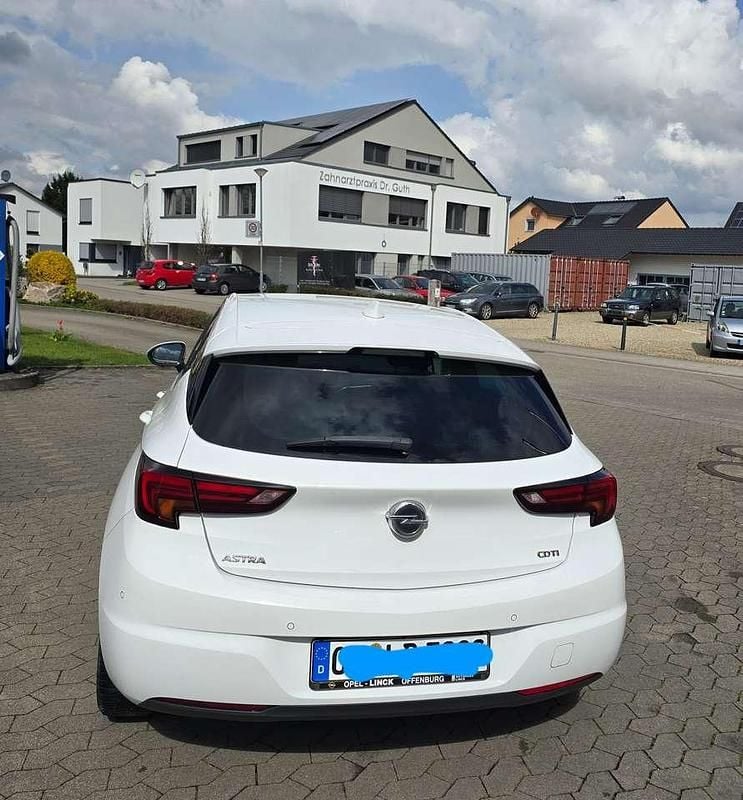 Gebraucht Opel Astra Ultimate 136 PS (100 kW) 2018 Weiß Limousine