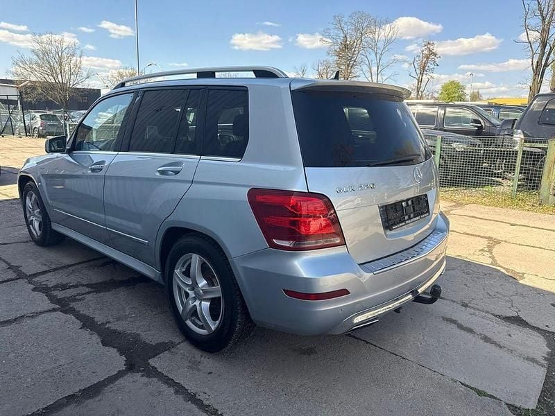 Gebraucht Mercedes GLK220 170 PS (125 kW) 2012 Silber SUV