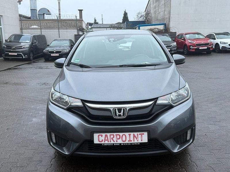 Gebraucht Honda Jazz Trend 102 PS (75 kW) 2018 Grau Kleinwagen
