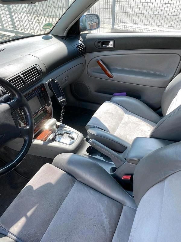 Gebraucht VW Passat 180 PS (132 kW) 2003 Silber Limousine