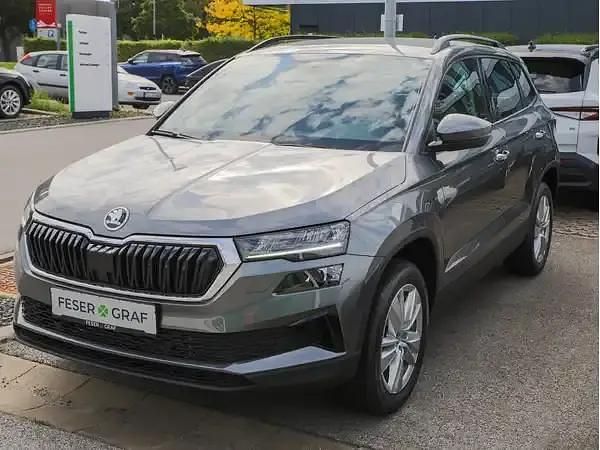 Graphitegrau Neu 2025 Skoda Karoq SUV | 36.880 € (Fairer Preis) - Bild 1/4