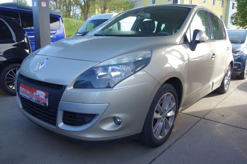 Beige Gebraucht 2009 Renault Scénic III Luxe Van / Kleinbus | 2.990 € (Superpreis) - Bild 1/4