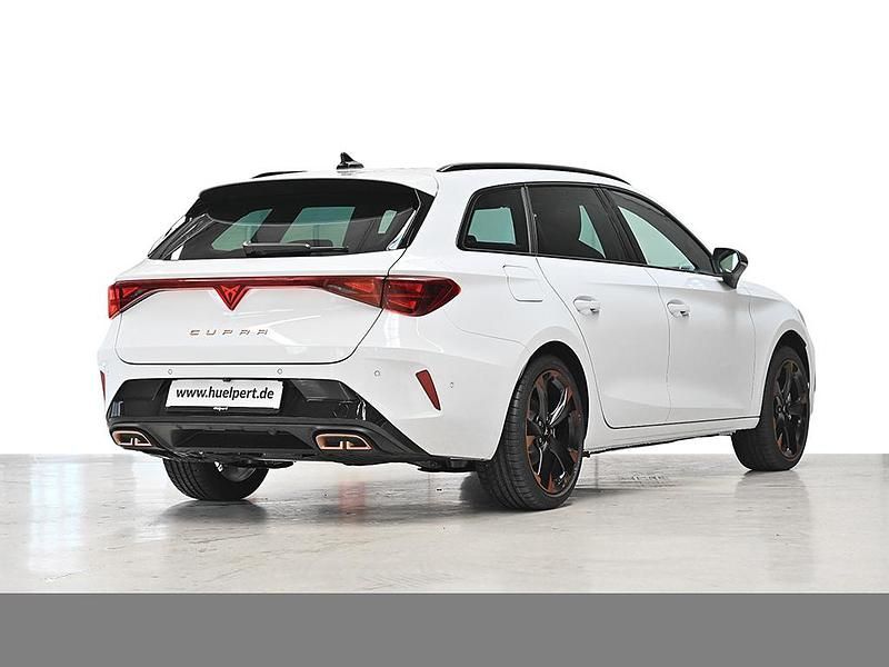 Gebraucht Cupra Leon 150 PS (110 kW) 2026 Glacial weiß metallic Kombi
